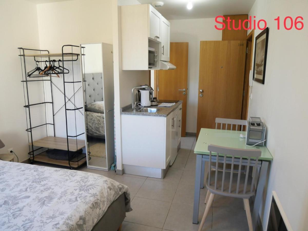 Studio A 300 M De La Gare De Mantes-La-Jolie Exteriör bild