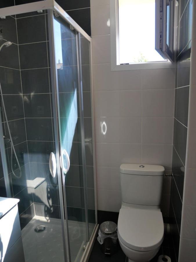 Studio A 300 M De La Gare De Mantes-La-Jolie Exteriör bild