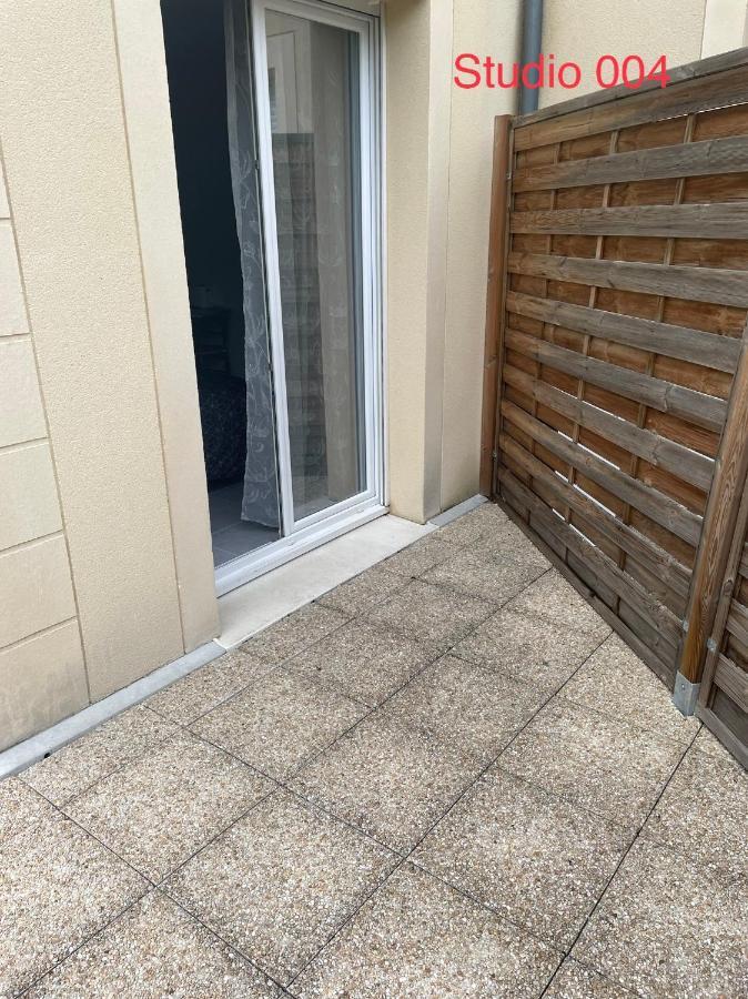 Studio A 300 M De La Gare De Mantes-La-Jolie Exteriör bild